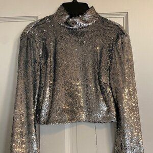 ALC Keegan Cropped Silver Sequined Mock Neck Top SZ 0